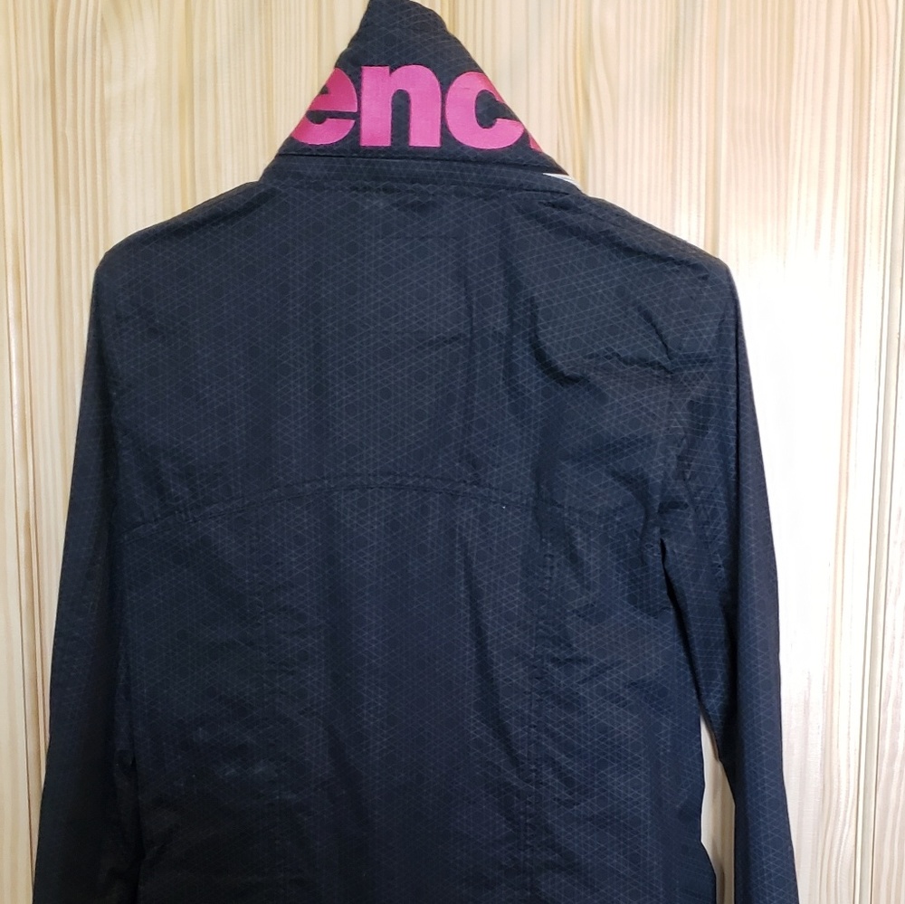 Bench jacket size Small - Picture 2 of 7